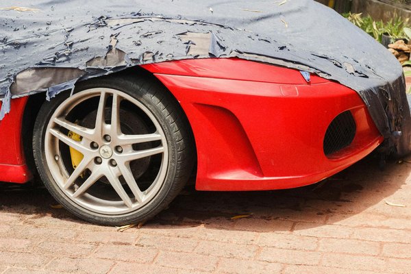 Les gilets airbag moto pour les femmes : Existe-t-il des modèles spécifiques ?